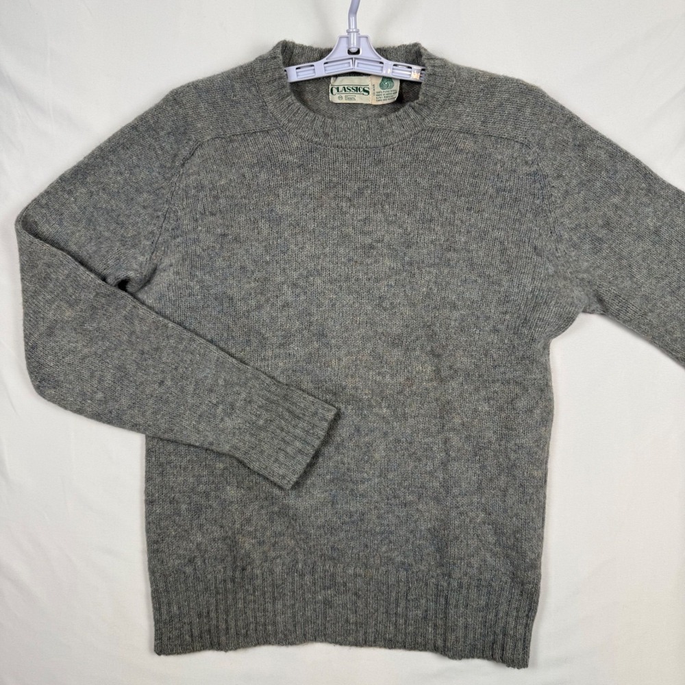 Vintage Sears Classics Mens Medium Gray 100% Pure Wool Crew Neck Sweater HK